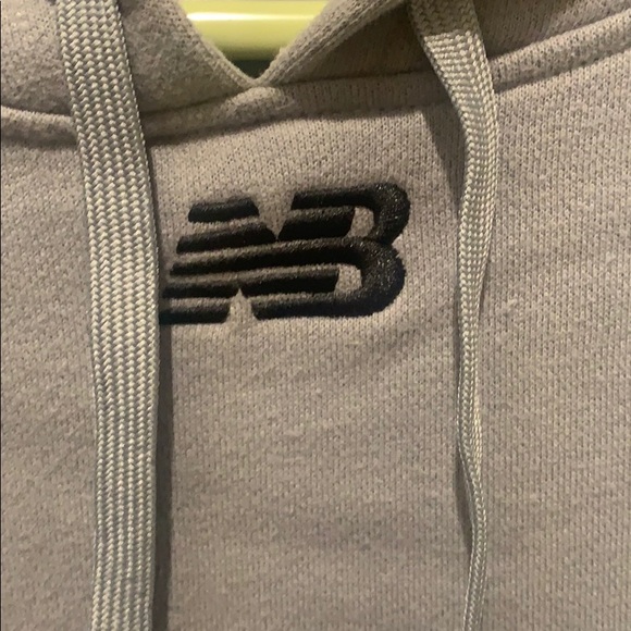 New balance hoodie - Picture 2 of 2